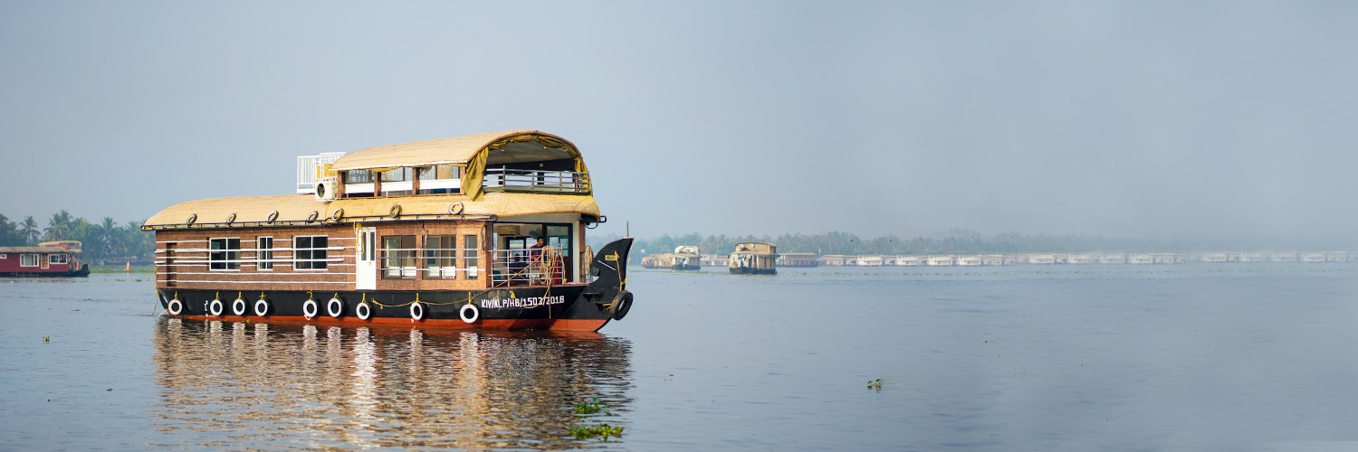 Oasis Houseboat Cruise
